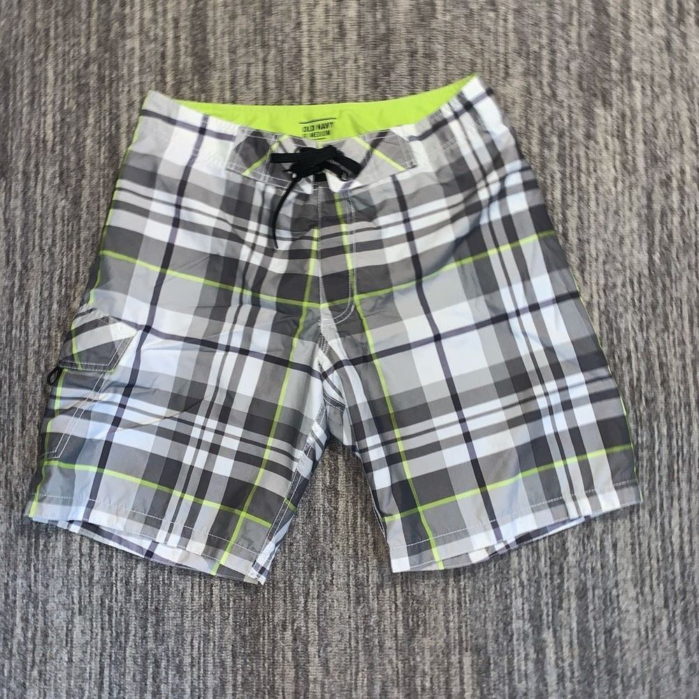 Old Navy Men's Size Medium Gray White Yellow Striped Board Shorts Swimwear